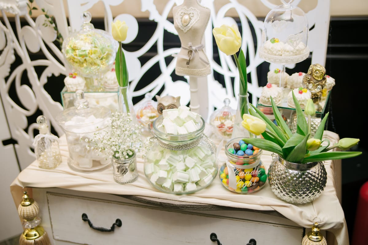 Hire candy cart — wedding candy bar with yellow tulips for parties and events in Johannesburg, Sandton and Randburg