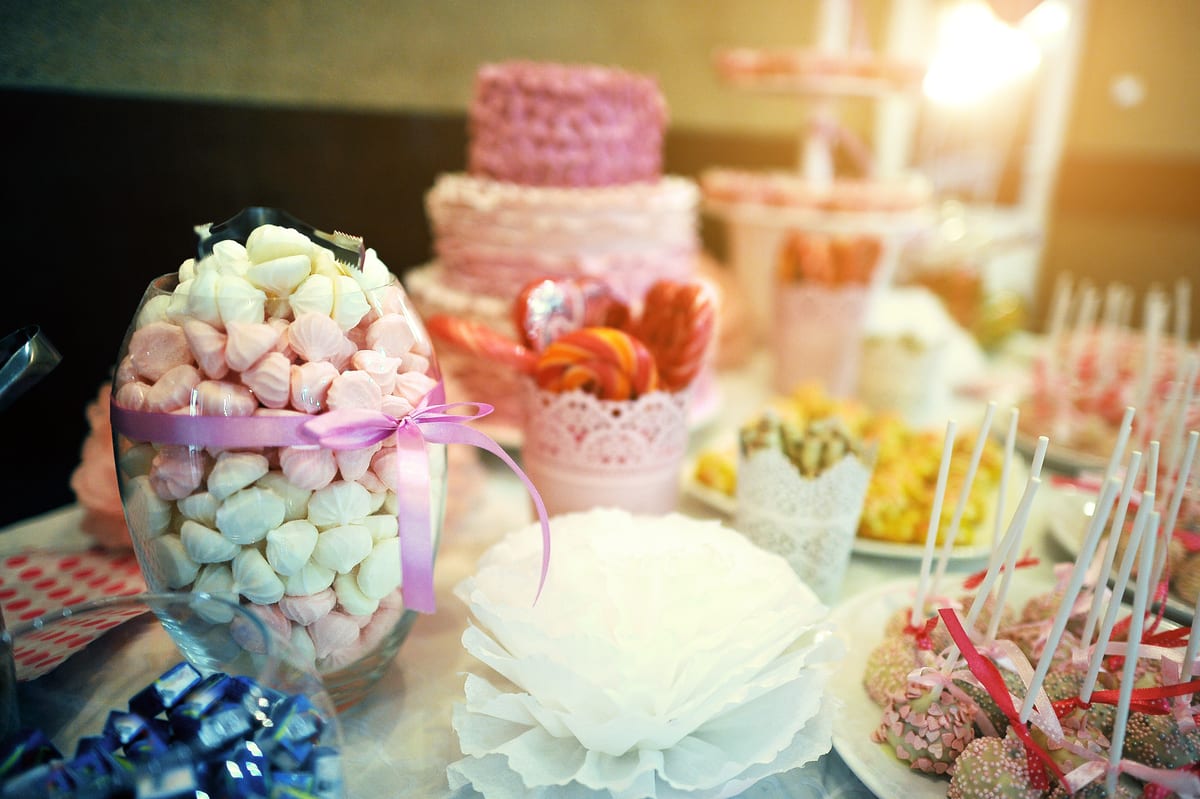 Hire candy cart — candy bar at wedding reception for parties and events in Johannesburg, Sandton and Randburg